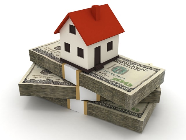 Loan calculation for mortgage refinance term comparison